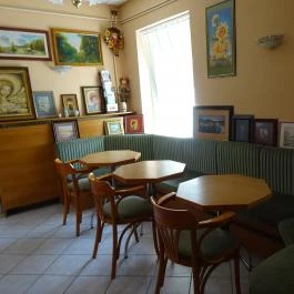 Monostor Cukrászda Zirc - Belső