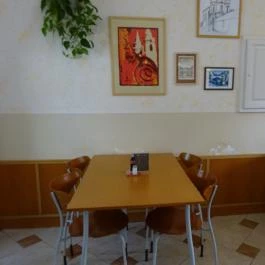 Monostor Falatozó, Zirc - Belső