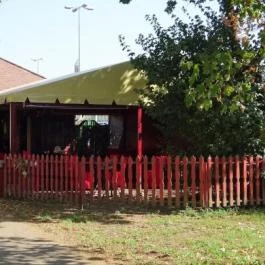 Montana Pizzéria & Étterem, Budapest - Külső kép