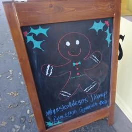 Montázs Art Café Budapest - Egyéb