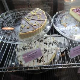 Montázs Art Café Budapest - Étel/ital