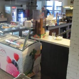 Montázs Art Café Budapest - Belső