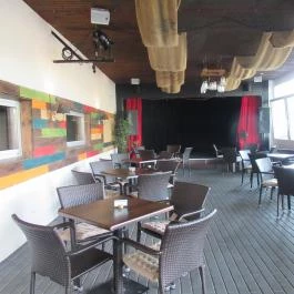 Montázs Art Café Budapest - Belső