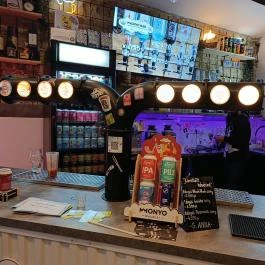 Monyo bár, Szeged - Étel/ital