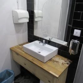 Monyo Grand Budapest - Mosdó