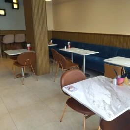 Mooi Cafe Budapest - Belső