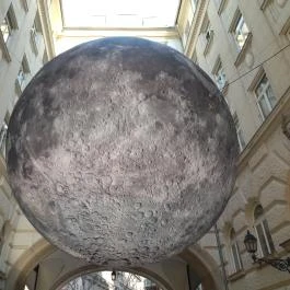 Moon's Burger Budapest - Külső kép