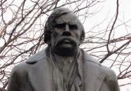 Móricz Zsigmond szobra Budapest