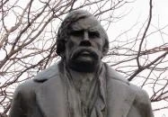 Móricz Zsigmond szobra Budapest