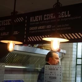 Moszkva Tér Bisztró - Belvárosi Piac Budapest - Belső