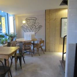 Moto Pizza - Bartók Béla út Budapest - Belső