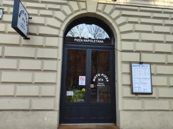 MOTO Pizza Oktogon Budapest