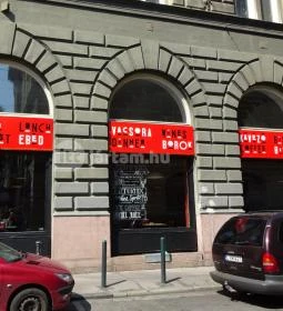 Mozsár Kávézó & Étterem