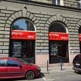 Mozsár Kávézó & Étterem Budapest - Külső kép