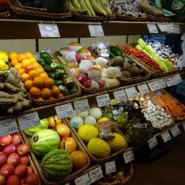 Mr. Fruit - Bank Center Budapest - Étel/ital