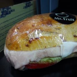 Mr. Fruit - Corvin sétány Budapest - Étel/ital