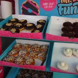 Mr. Funk Budapest - Étel/ital