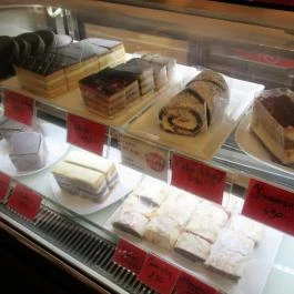 MrSale Café Budapest - Étel/ital