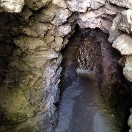 Műbarlangok Tata - Egyéb