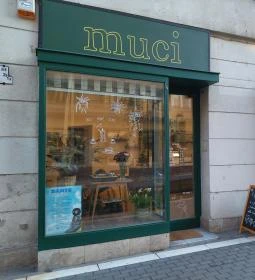 Muci - coffee & pastry