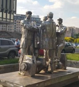 220. legjobb látnivaló: Munkások