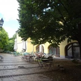 Museum Café Székesfehérvár - Külső kép