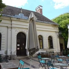 Museum Café Székesfehérvár - Külső kép