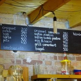 Műterem Kávézó Budapest - Belső