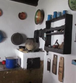 Művelődési Központ, Könyvtár és Múzeum - Borsodi Tájház