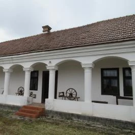 Művelődési Központ, Könyvtár és Múzeum - Borsodi Tájház, Edelény - 