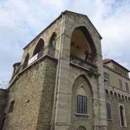 Múzeum Presszó Tata - Külső kép