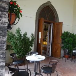 Múzeum Presszó Tata - Külső kép