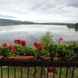 Múzeum Presszó Tata - Külső kép