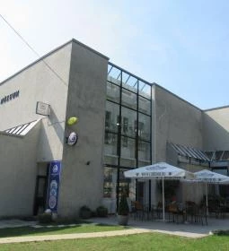 Múzeum Terasz & Kávézó
