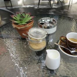 Nabu Cafe - Specialty Coffee Bar & Shop Budapest - Étel/ital