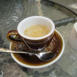 Nabu Cafe - Specialty Coffee Bar & Shop Budapest - Étel/ital