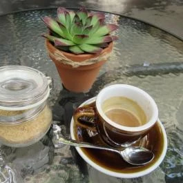 Nabu Cafe - Specialty Coffee Bar & Shop Budapest - Étel/ital