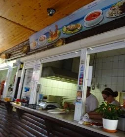 Nádfedeles Halsütő