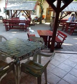 Nádfedeles Halsütő