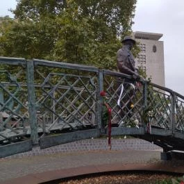 Nagy Imre szobra Budapest - Egyéb