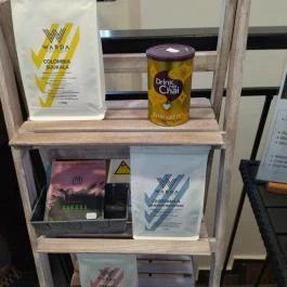 NANA Kávézó Budapest - Étel/ital