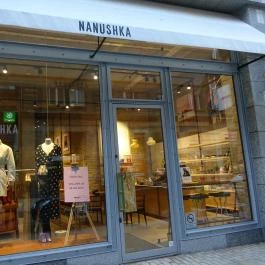 Nanushka Store & Café Budapest - Külső kép