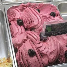 Napfény Fagylaltozó, Tolcsva - Étel/ital