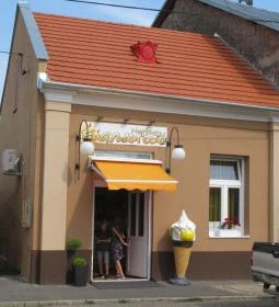 Napfény Fagylaltozó