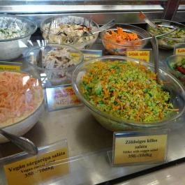 Napos Oldal Vegetáriánus Étterem Budapest - Étel/ital