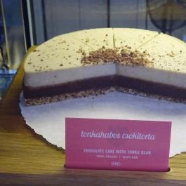 Naspolya Nassolda Budapest - Étel/ital