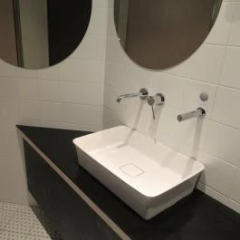 Nebuta Budapest - Mosdó