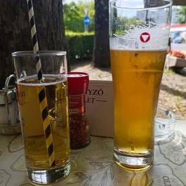 Négy Muskétás Étterem-Söröző Budapest - Étel/ital