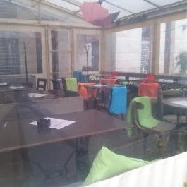 400 Bár, Budapest - Külső kép