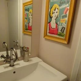 400 Bár, Budapest - Mosdó